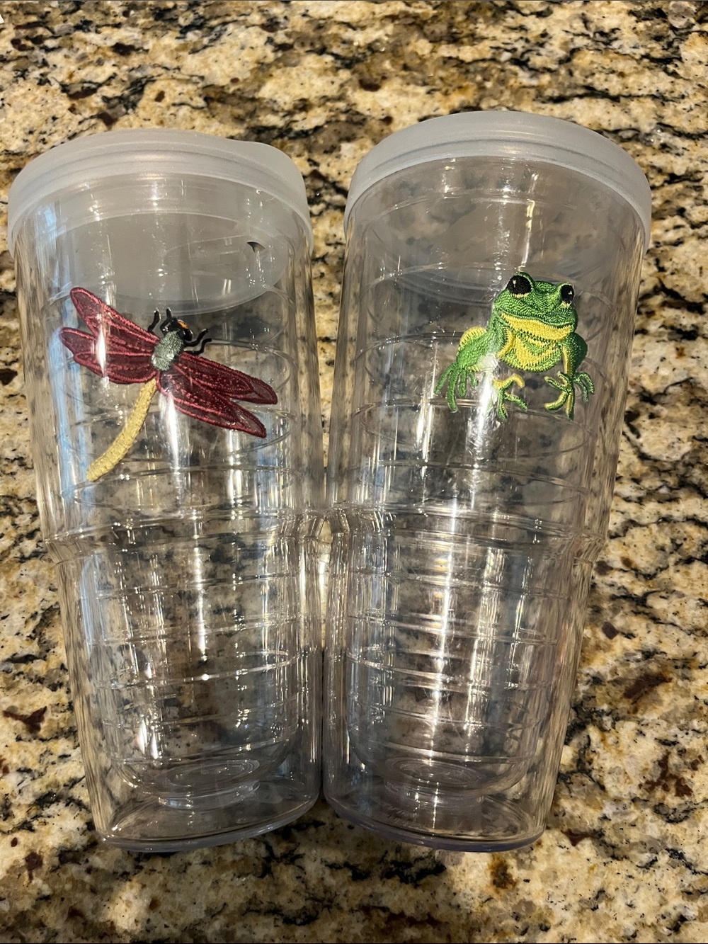 Tervis Tumblers Set of 2 - embroidered frog & dragonfly 20 oz